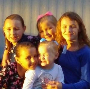 Meet your Posher, Leah